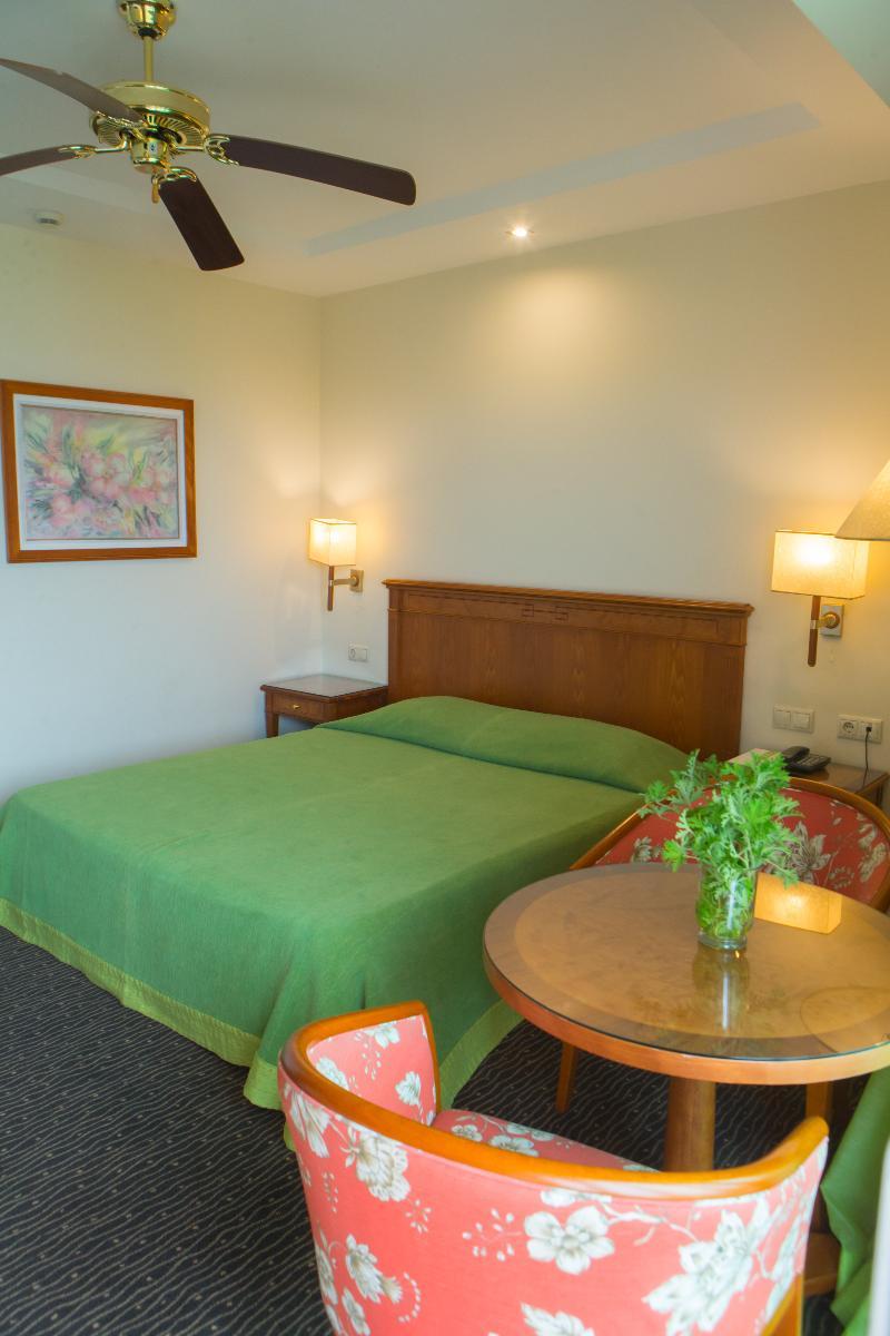 Ghotels Theophano Imperial Palace Chalkidiki ภายนอก รูปภาพ